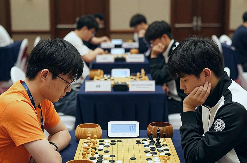 Yu Yangyi thắng Ding Liren ở Thâm Quyến: một kết quả, mười một khoảng trống dữ liệu Yu Yangyi thắng Ding Liren ở Thâm Quyến: một kết quả, mười một khoảng trống dữ liệu