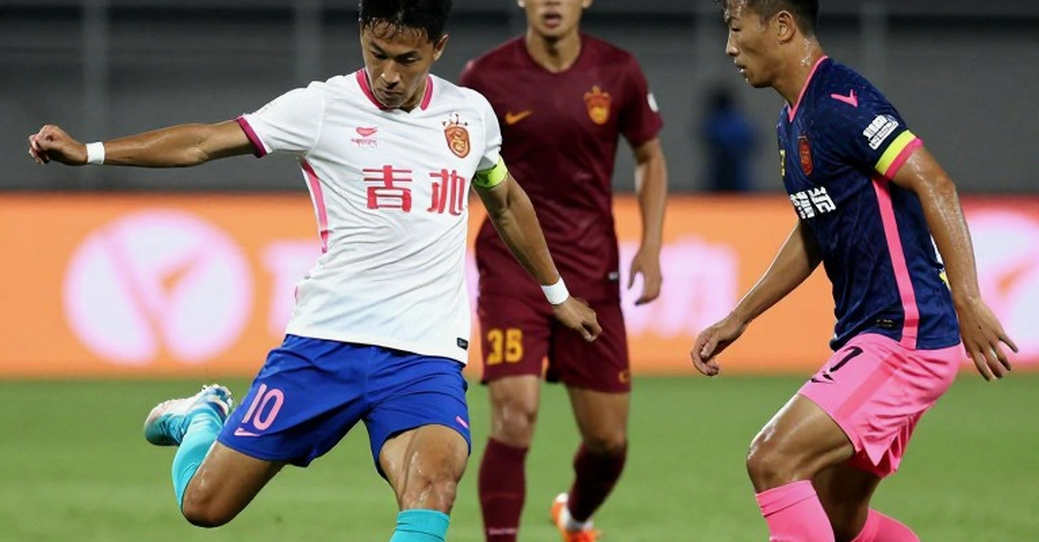 Giải mã thị trường chuyển nhượng V.League: Khi bảng tính Excel viết lại số phận câu lạc bộ