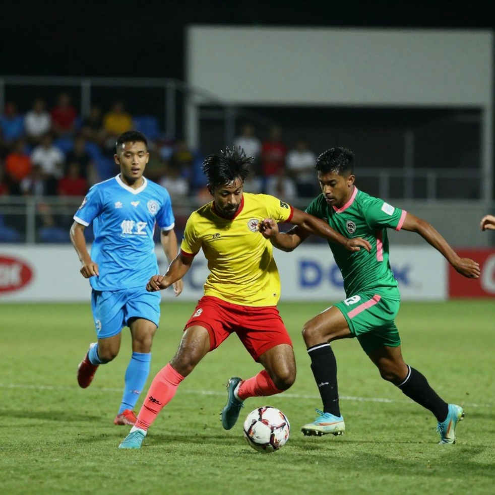 Nhịp thật của V.League 1 nằm ở những buổi tập không ai quay phim Nhịp thật của V.League 1 nằm ở những buổi tập không ai quay phim
