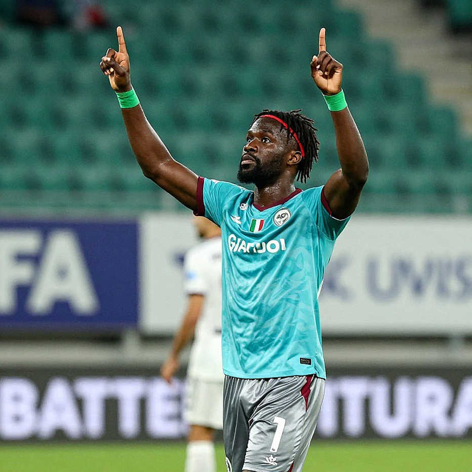 Inter đi trước Milan trong thương vụ Mendy: Baccin đã tự đến sân, nhưng Cagliari chưa mở cửa Inter đi trước Milan trong thương vụ Mendy: Baccin đã tự đến sân, nhưng Cagliari chưa mở cửa