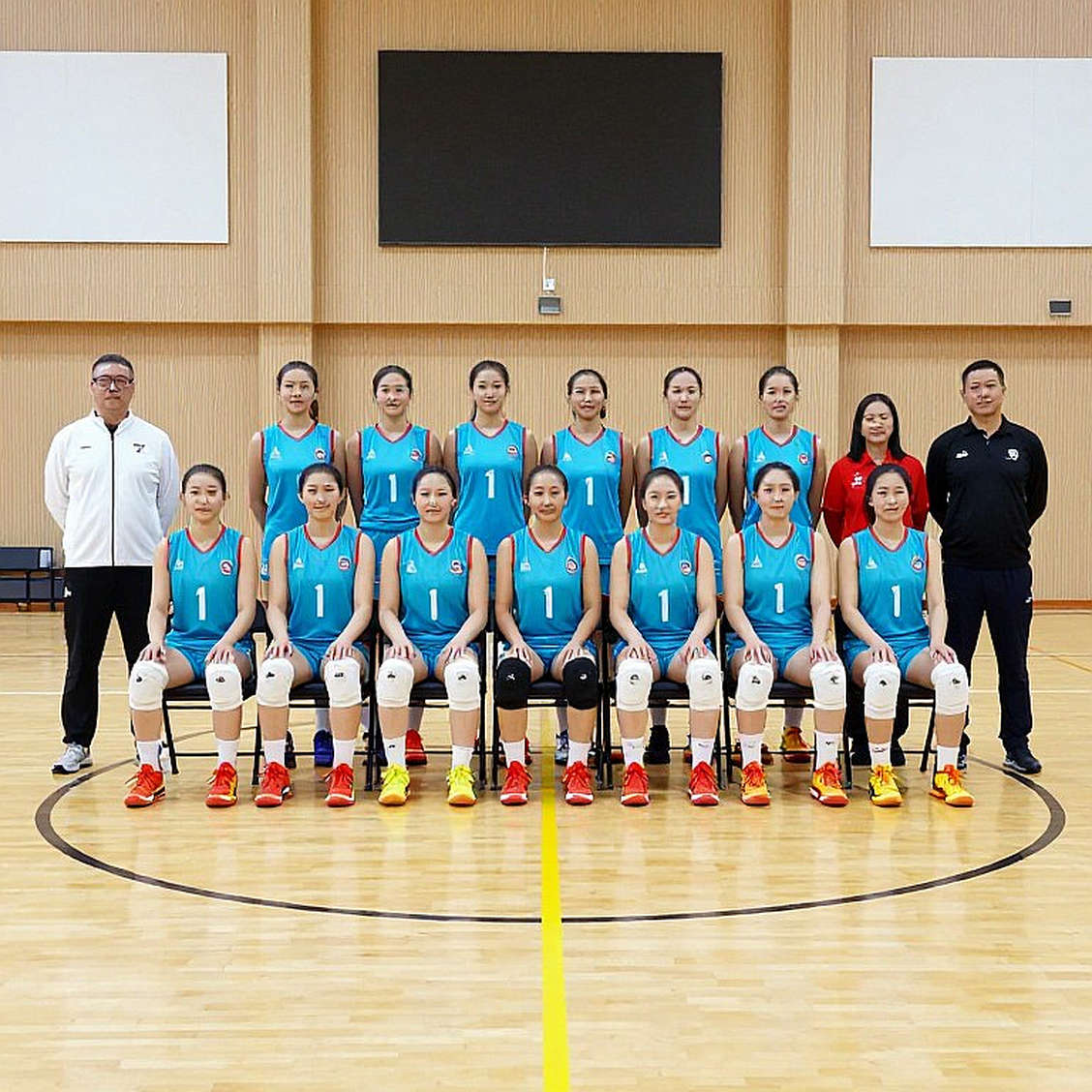 Tuổi 14 giữa vòng xoáy ngoại binh: Điều cú đập vào mặt libero Thanh Hóa thực sự phơi bày Tuổi 14 giữa vòng xoáy ngoại binh: Điều cú đập vào mặt libero Thanh Hóa thực sự phơi bày