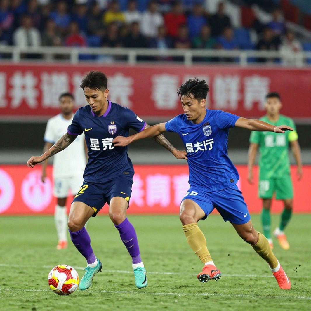 Thua Nhật Bản 0-1 ở tứ kết Asian Games, HLV Triều Tiên nói về trọng tài và một lời hứa cho tháng Giêng Thua Nhật Bản 0-1 ở tứ kết Asian Games, HLV Triều Tiên nói về trọng tài và một lời hứa cho tháng Giêng