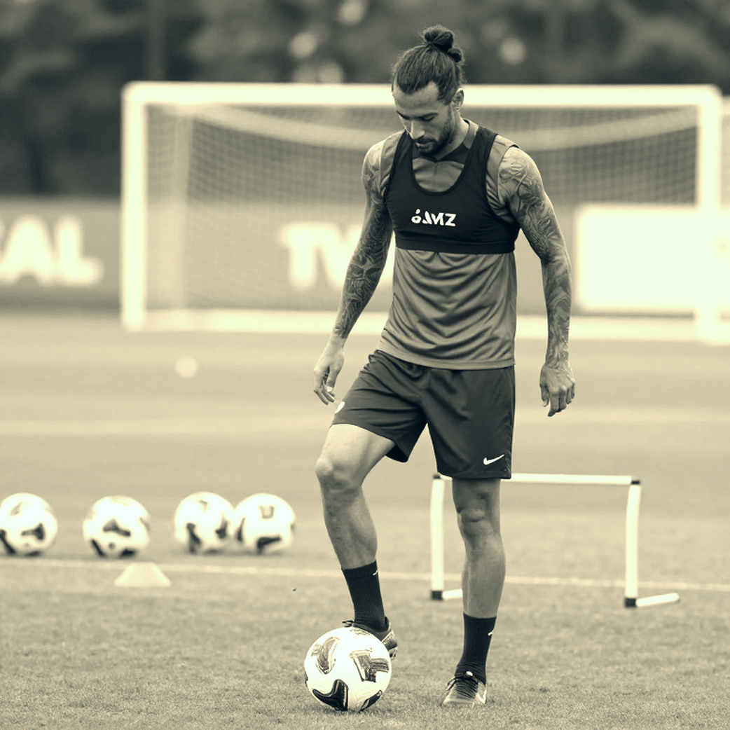 Trước Clásico Nacional: Cerrillo và khoảng trống chưa được kiểm soát ở tuyến giữa América