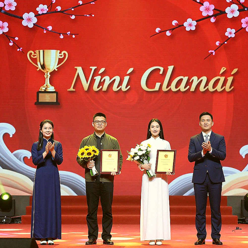 Inam Butt, tờ đơn thuốc chậm một nhịp và tấm huy chương bạc không thể cứu