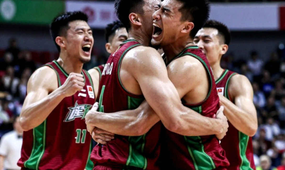 V.League 2026/26: Thị trường chuyển nhượng co lại và cái giá chiến thuật của hàng ba trung vệ