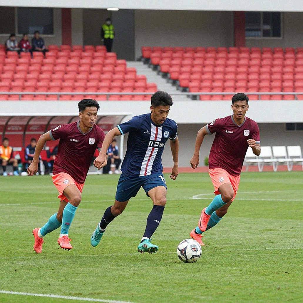 Bản tin thể thao Scotland: Mulholland, Nygren, Schmeichel, Hamilton và McKenna